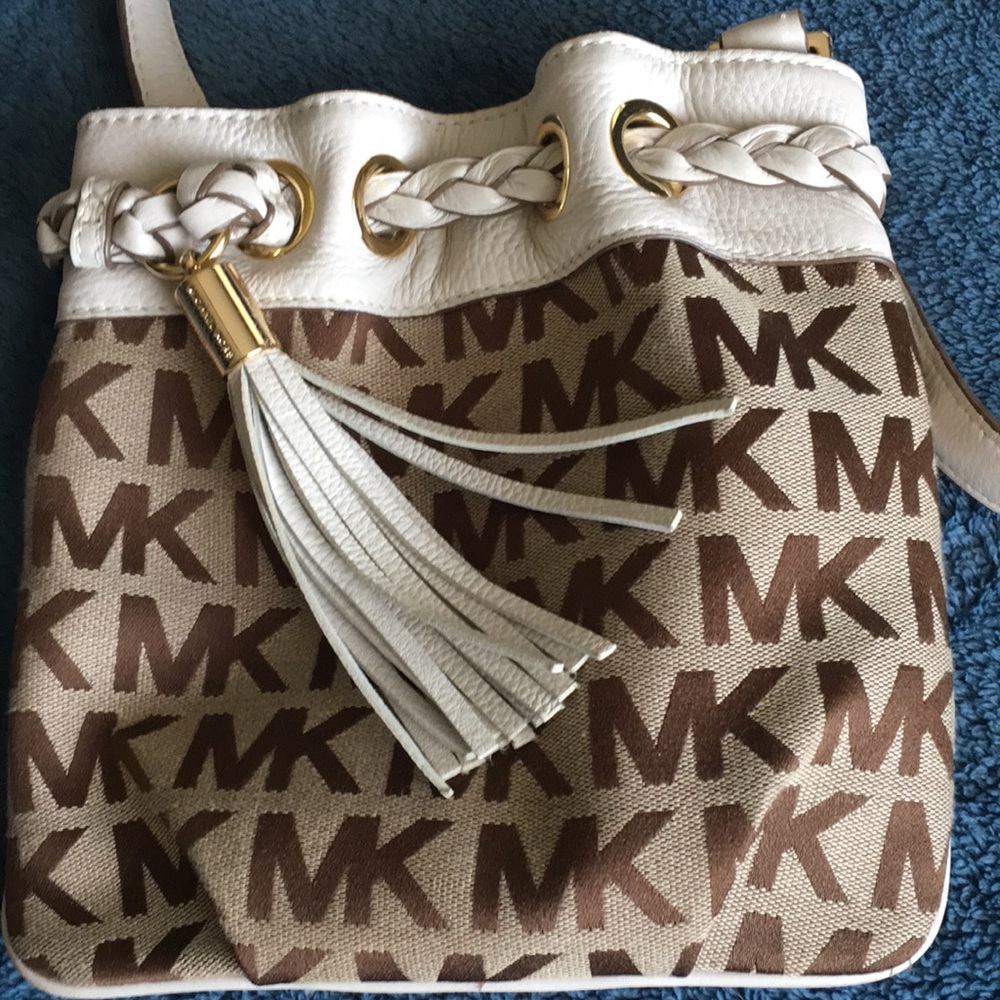 Michael Kors small purse